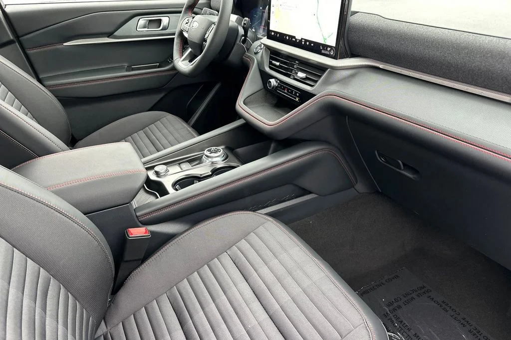 New 2026 Gray Metallic Ford ST-Line image 17