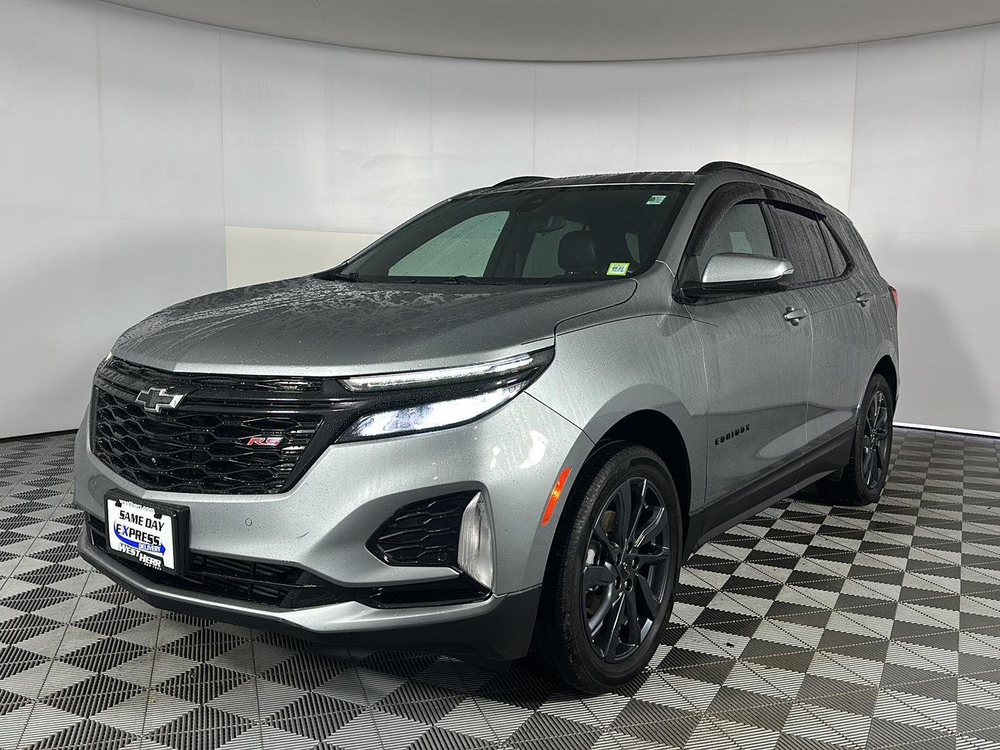 Used 2024 Sterling Gray Metallic Chevrolet RS image 3
