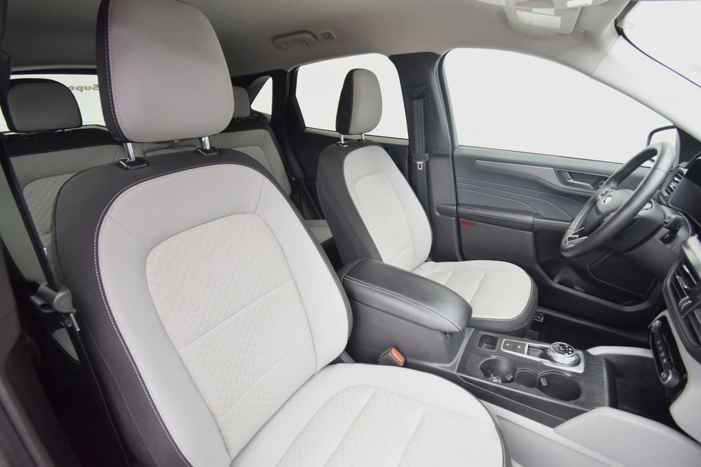 Used 2024 Race Red Ford Active image 19