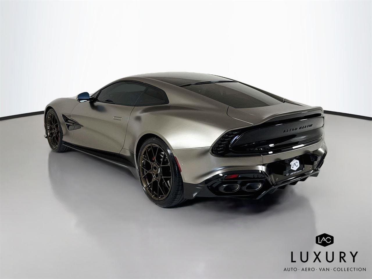 Used 2025  Aston Martin  image 8