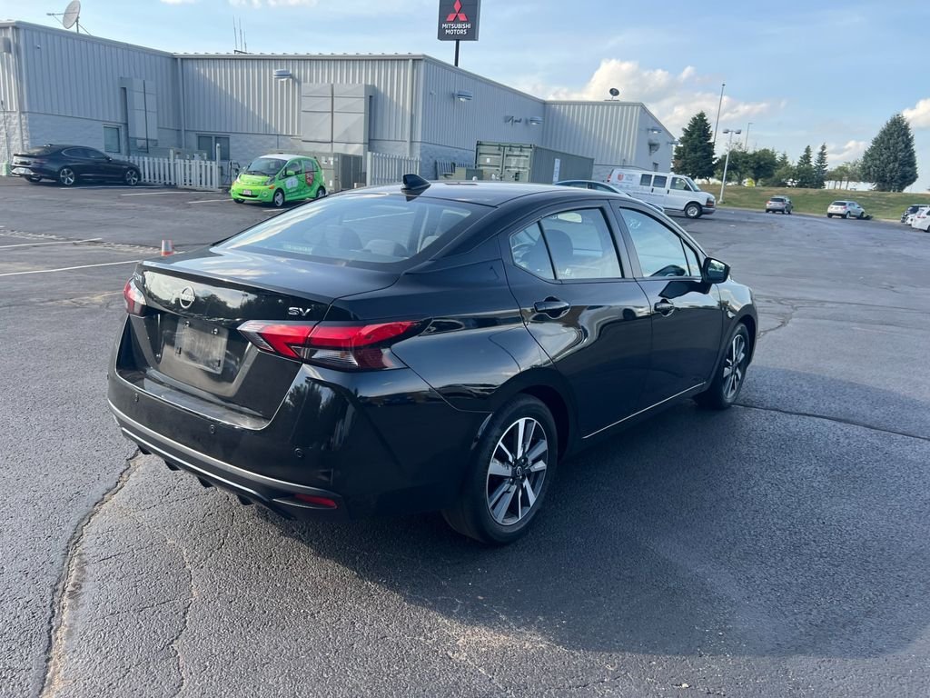 Used 2023 Super Black Nissan 1.6 SV image 3