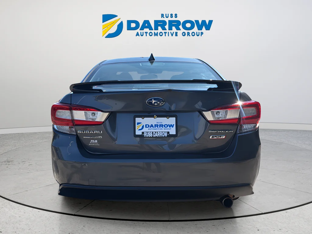 Used 2018 Gray Subaru 2.0i Sport image 4