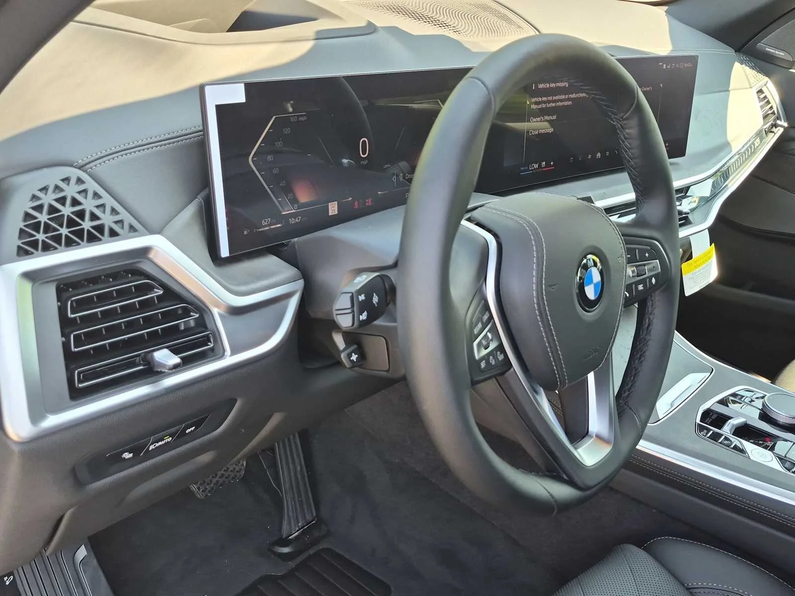 New 2026 Tanzanite Blue II Metallic BMW xDrive40i image 10