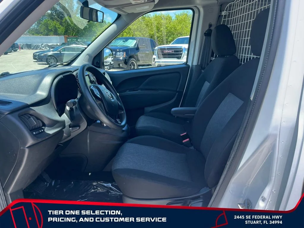 Used 2022  Ram Tradesman image 9