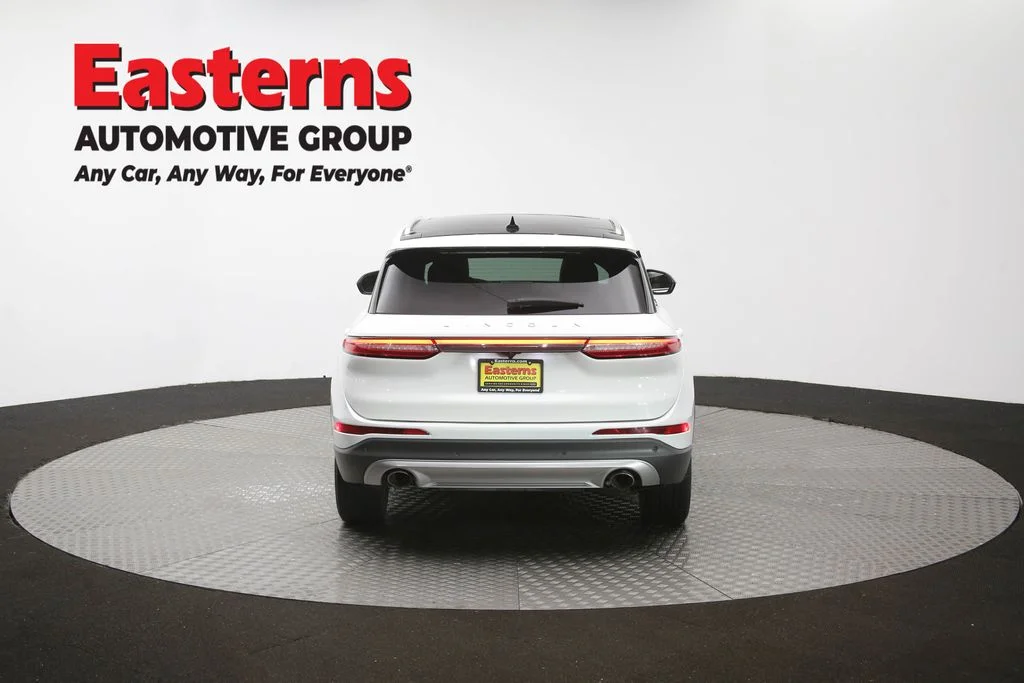 Used 2022 White Lincoln Reserve image 38
