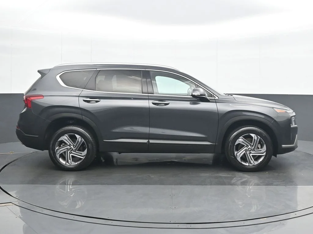 Used 2023 Gray Hyundai SEL image 7