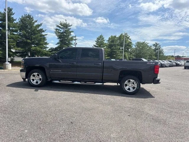 Used 2015 Tungsten Metallic Chevrolet LT image 7