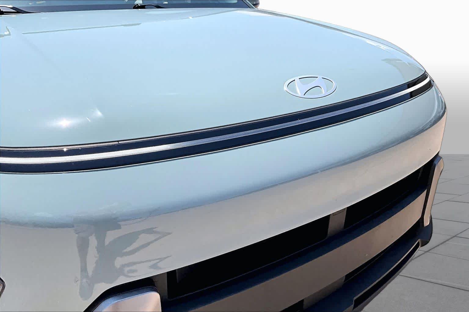 Used 2025 Mirage Green Hyundai SEL image 27
