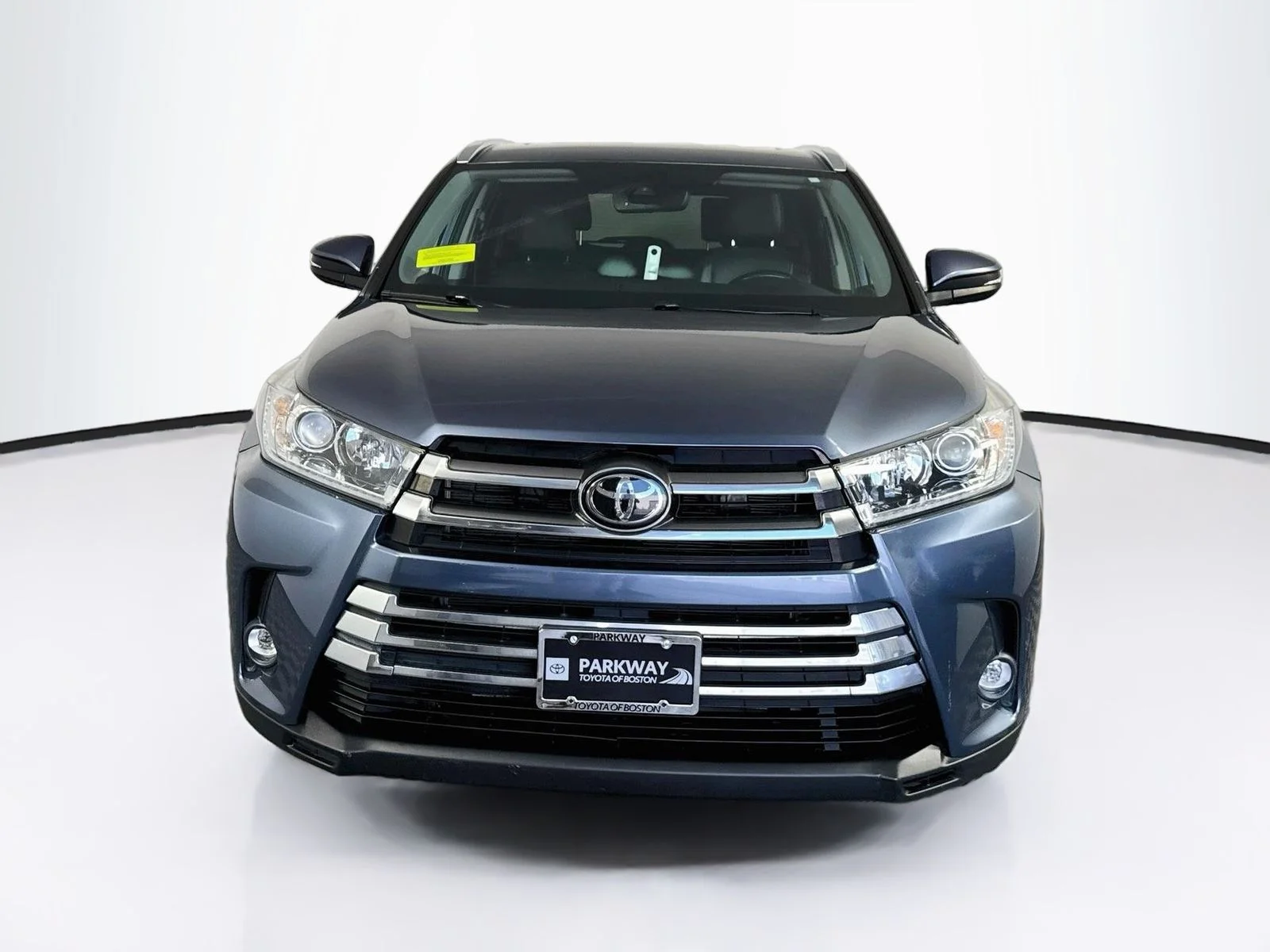 Used 2019 Blue Toyota Limited image 2