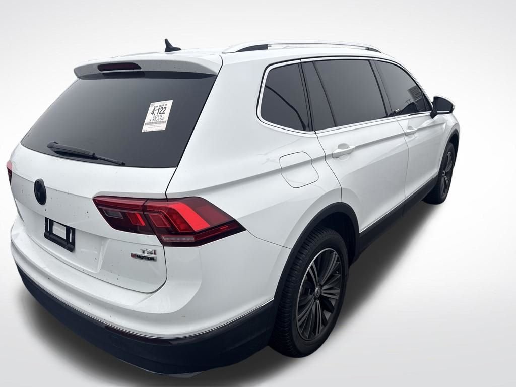 Used 2018 Volkswagen Tiguan SEL with VIN 3VV2B7AX7JM123253 for sale in Shelby, OH