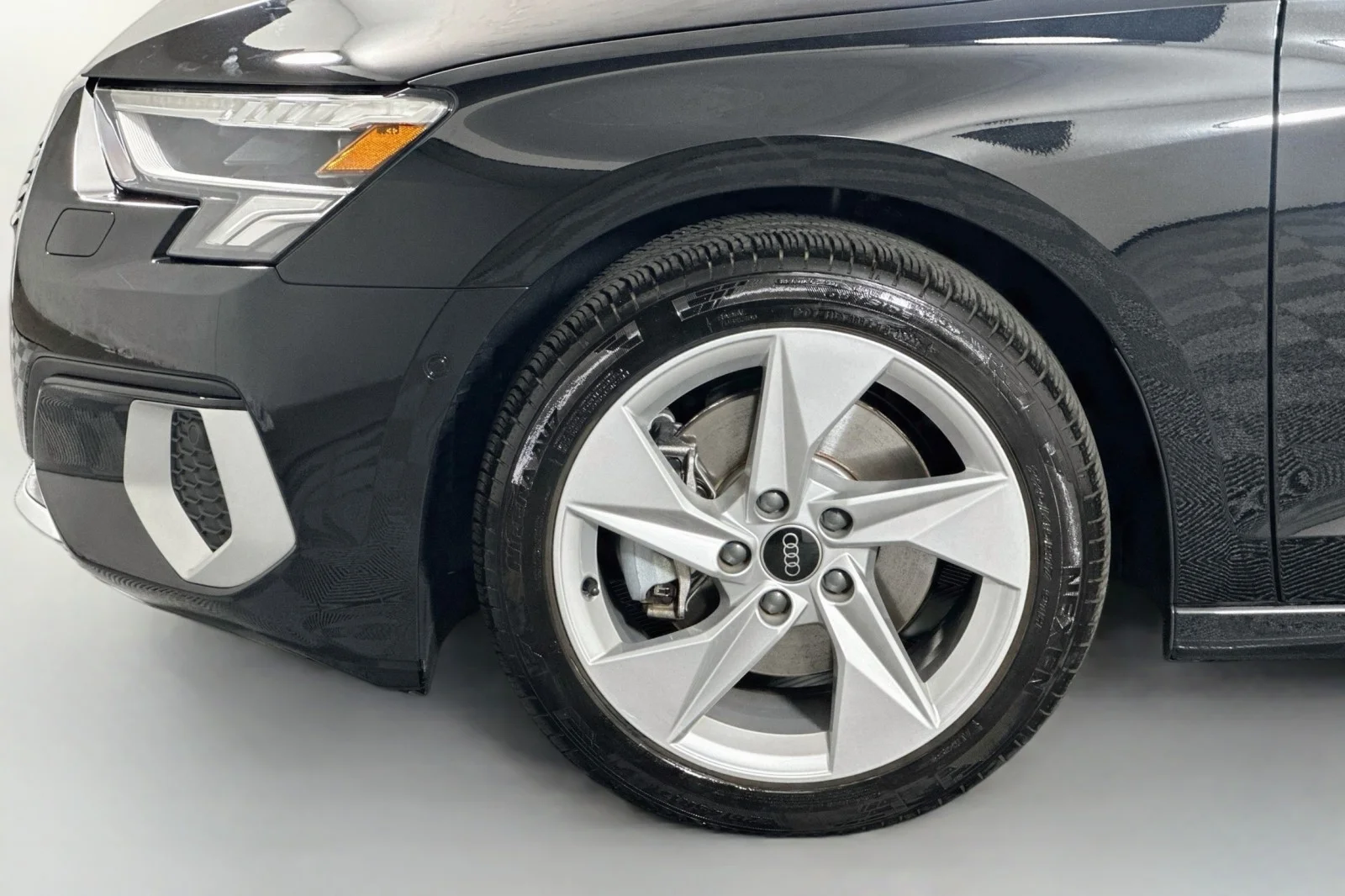 Used 2024 Mythos Black Metallic Audi Premium Plus image 12