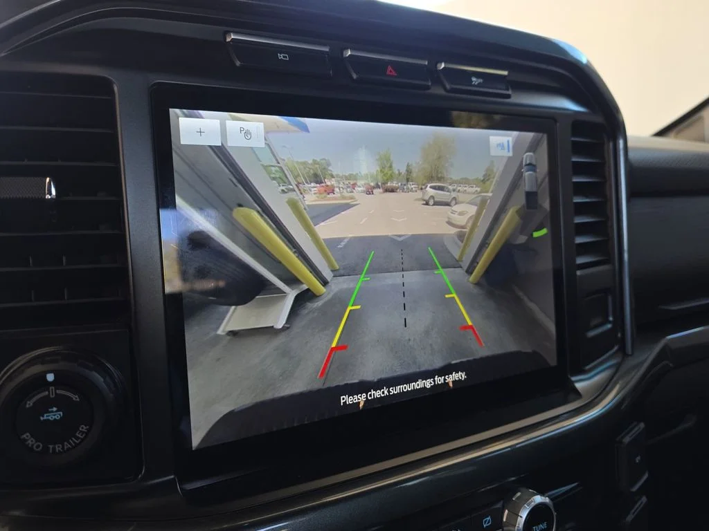 Used 2023 Black Ford XLT image 21