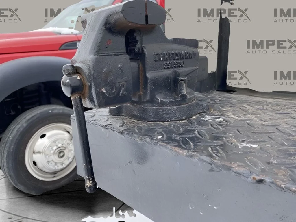 Used 2006  Ford  image 29