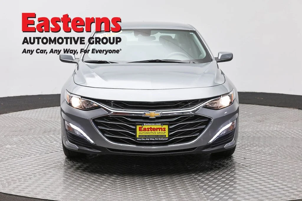 Used 2024 Gray Chevrolet LT image 2