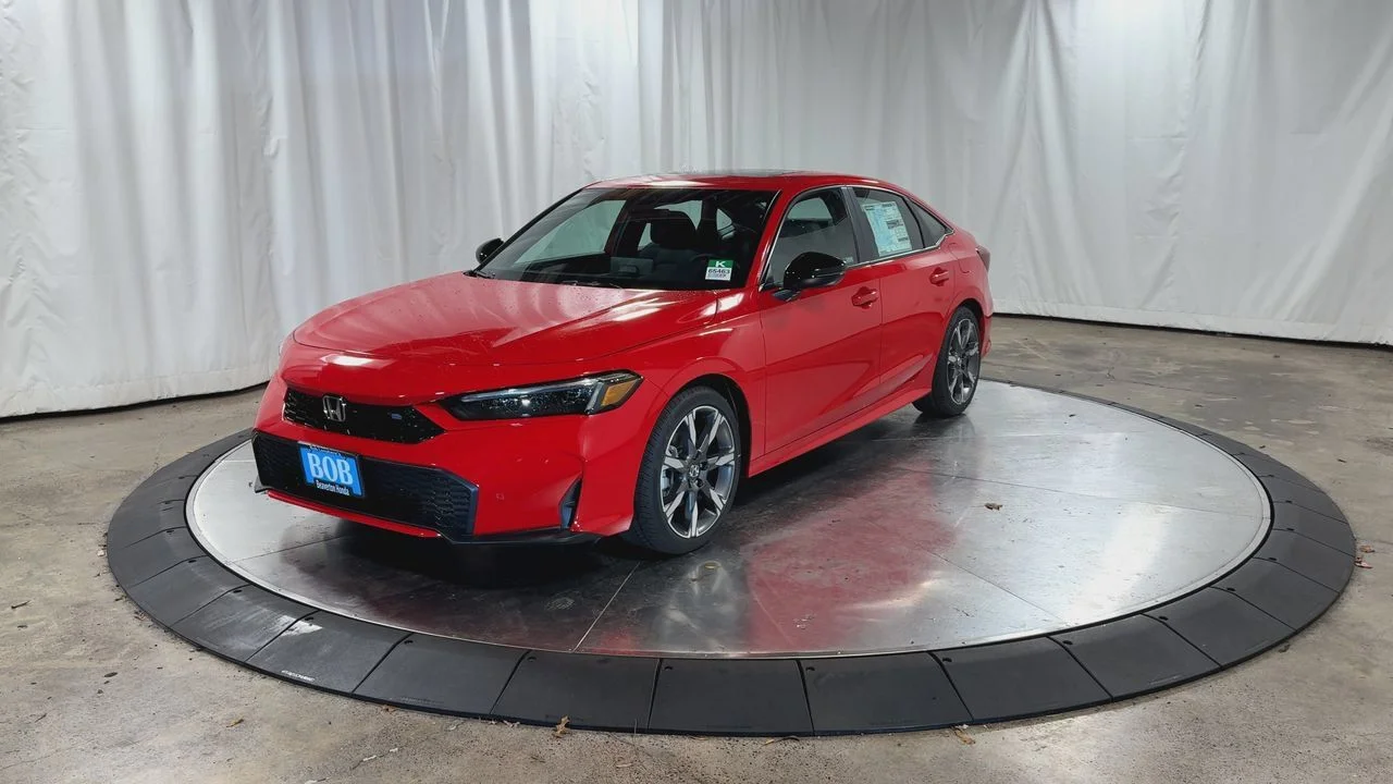 New 2026 Rallye Red Honda Sport Touring image 7
