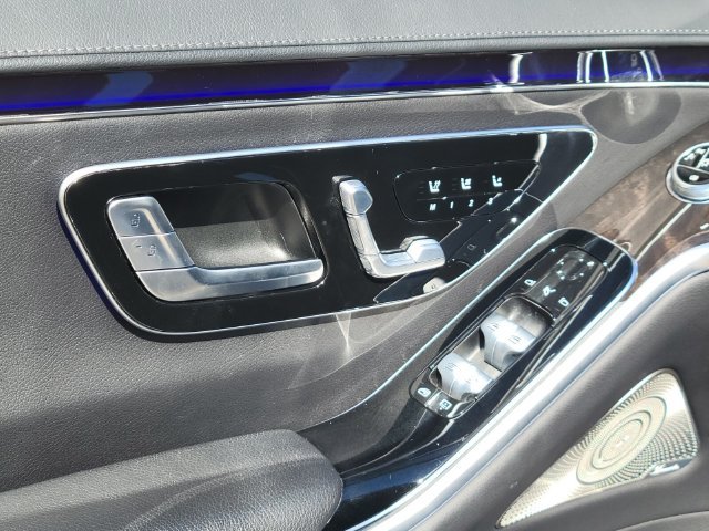 Certified Used 2023 Black Mercedes-Benz S 580 image 18