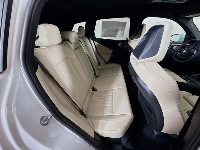 2026 BMW X3 30 - Photo 27