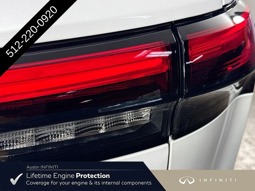 New 2027 RADIANT WHITE INFINITI LUXE image 35