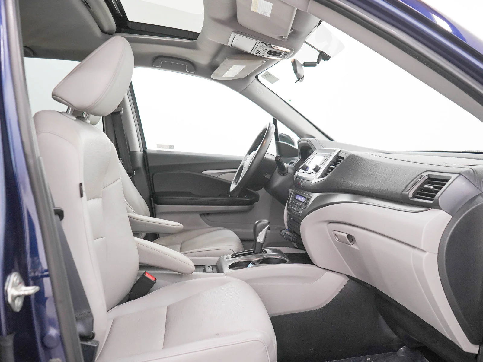 Used 2019  Honda 4D RTL 4WD image 13