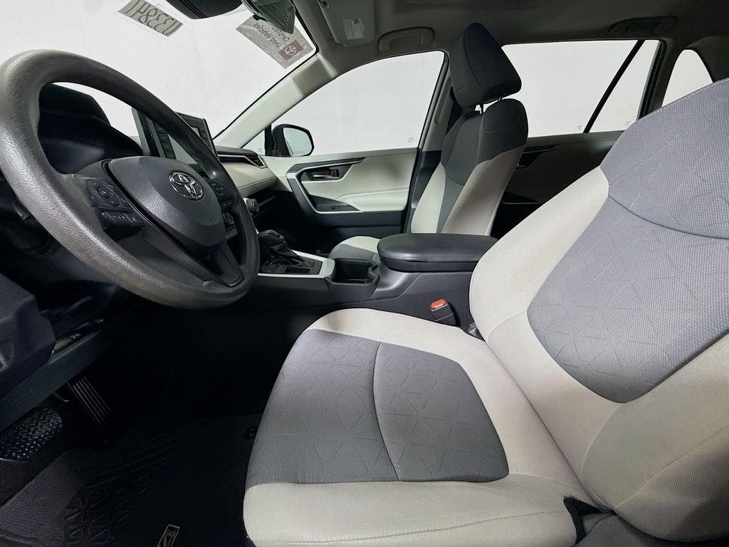Used 2022 Lunar Rock Toyota XLE image 21