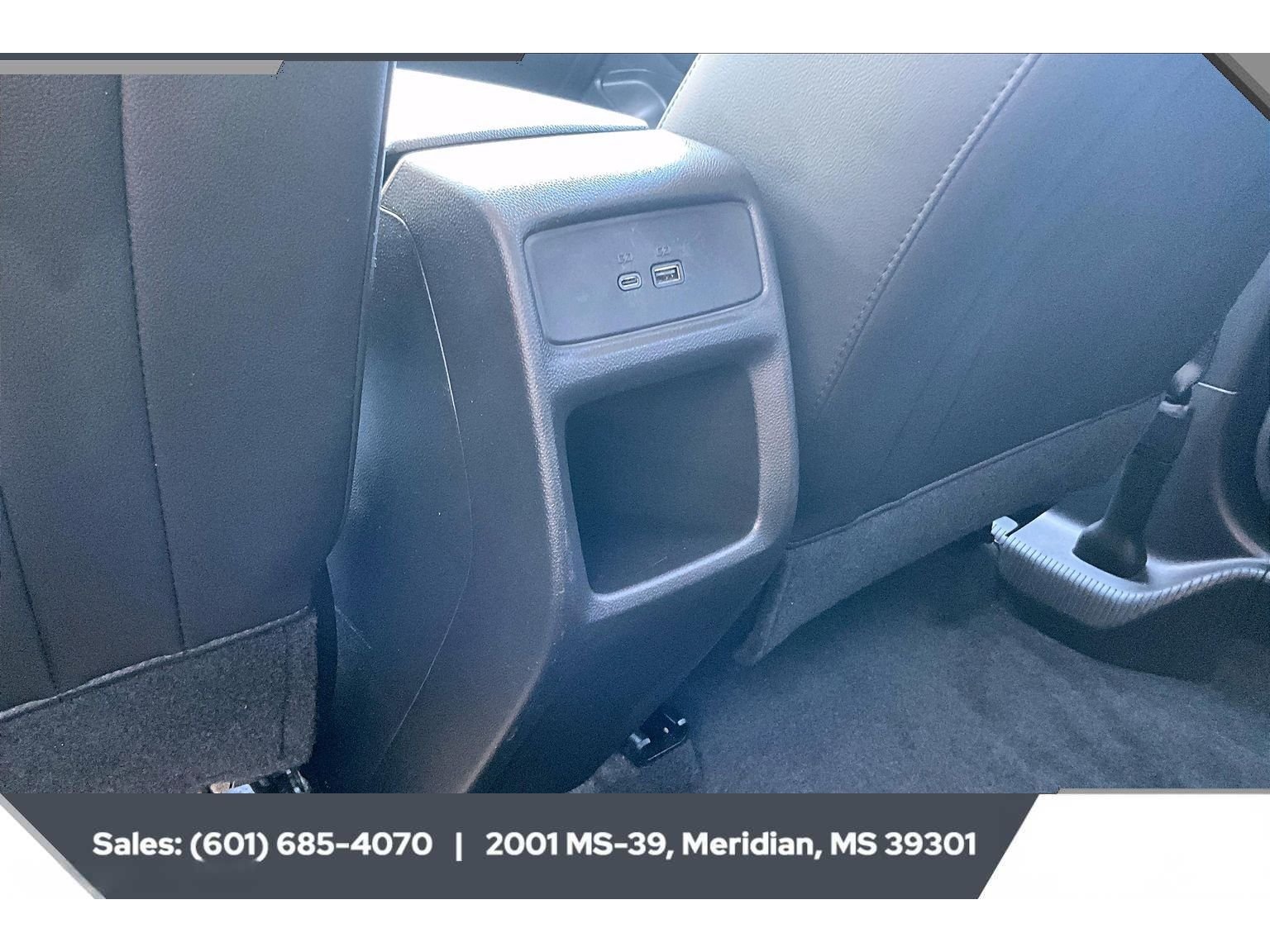 Used 2025 MOSAIC BLACK METALLIC Chevrolet LT image 24