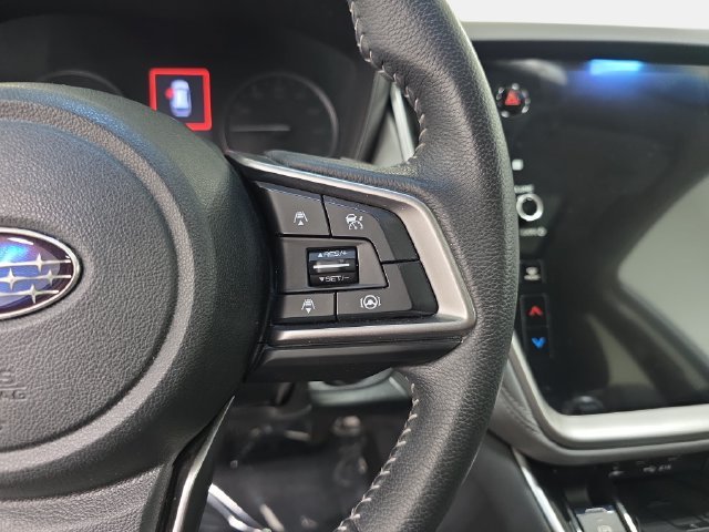 Used 2020 Ice Silver Metallic Subaru Onyx Edition XT image 18