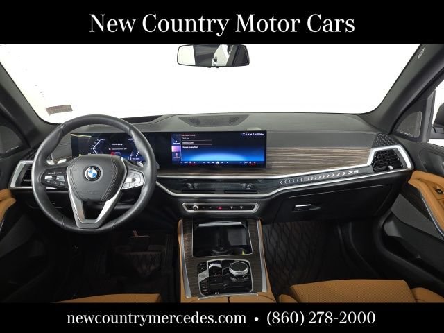 Used 2024 Black BMW xDrive40i image 20