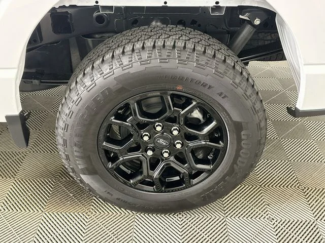 New 2026 White Ford XLT image 24