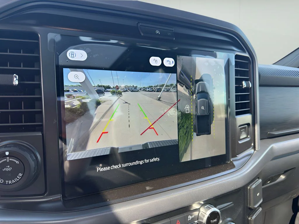 New 2026 Carbonized Gray Metallic Ford XLT image 20