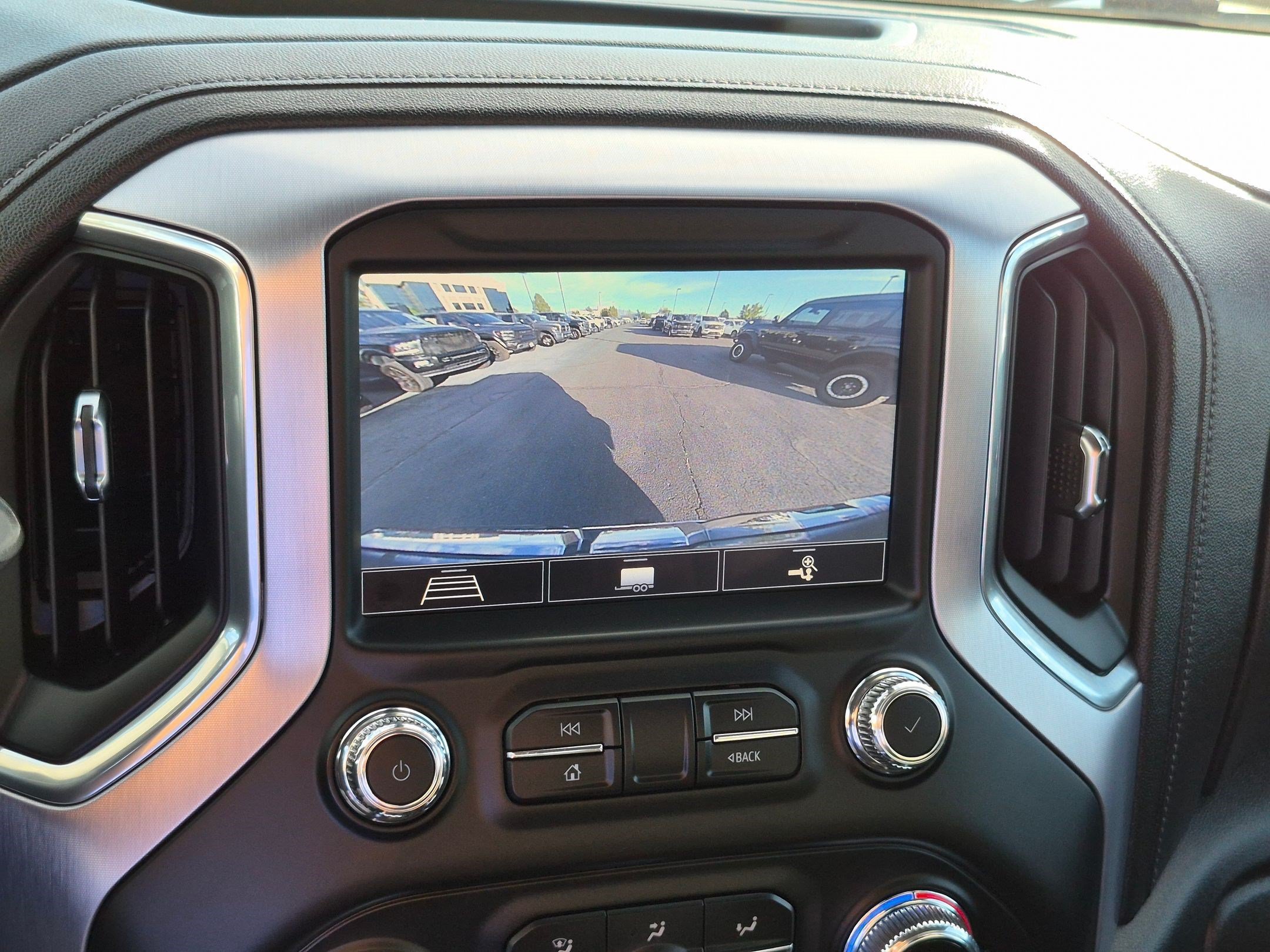 Used 2020 Onyx Black GMC SLT image 23