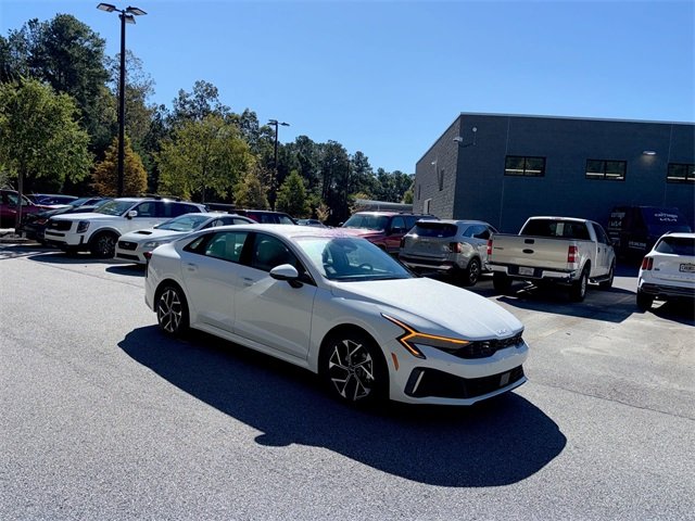 2025 Kia K5 EX photo 3