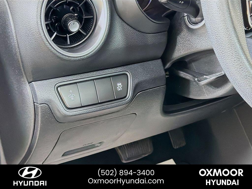 Used 2023 Gravity Gray Kia LXS image 10
