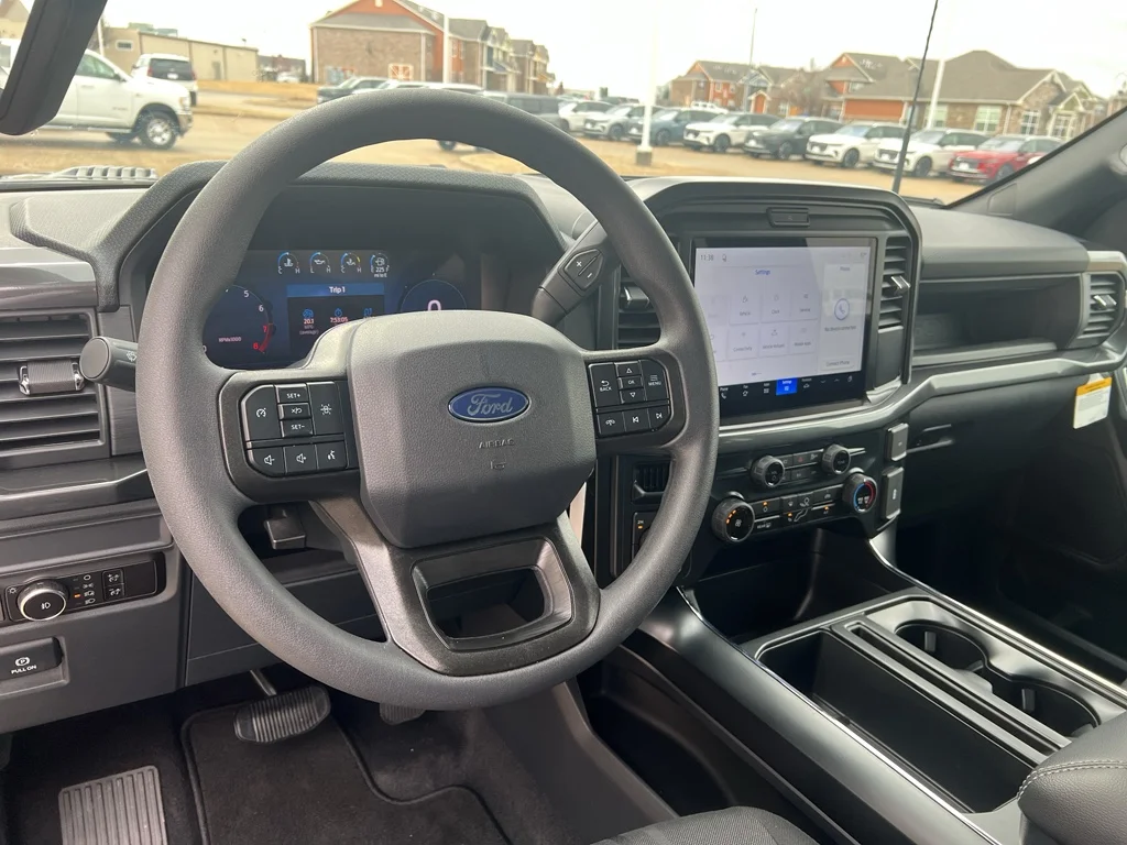 New 2026 Carbonized Gray Metallic Ford Lobo image 14