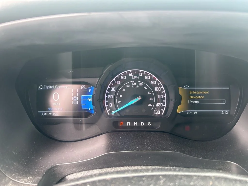 Used 2019 Lightning Blue Ford Lariat image 5