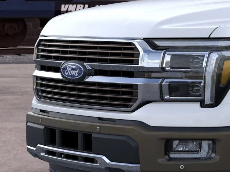 New 2026 Star White Metallic Tri-Coat Ford King Ranch® image 17