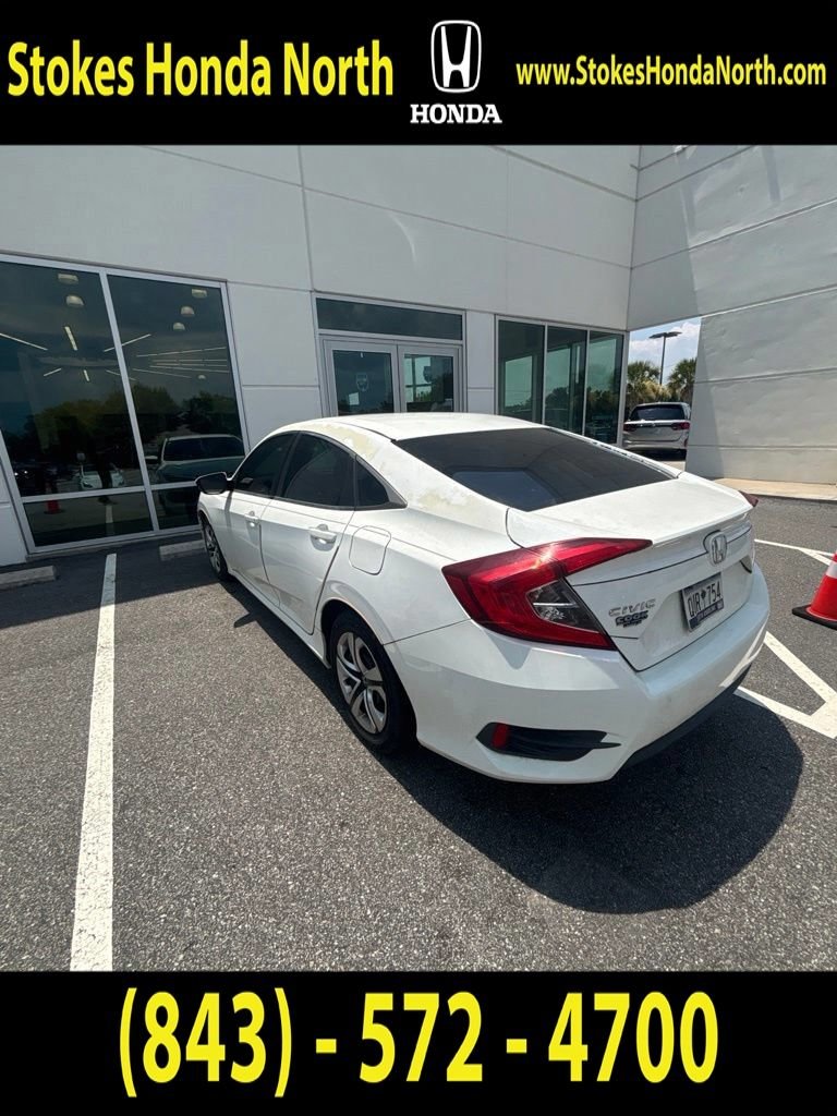 Used 2018 White Honda LX image 3