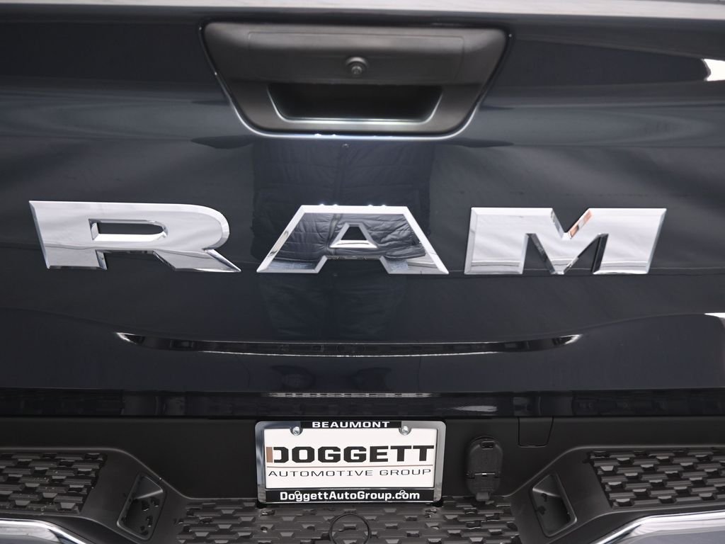 New 2026 Forged Blue Metallic Exterior Paint RAM Tradesman image 12
