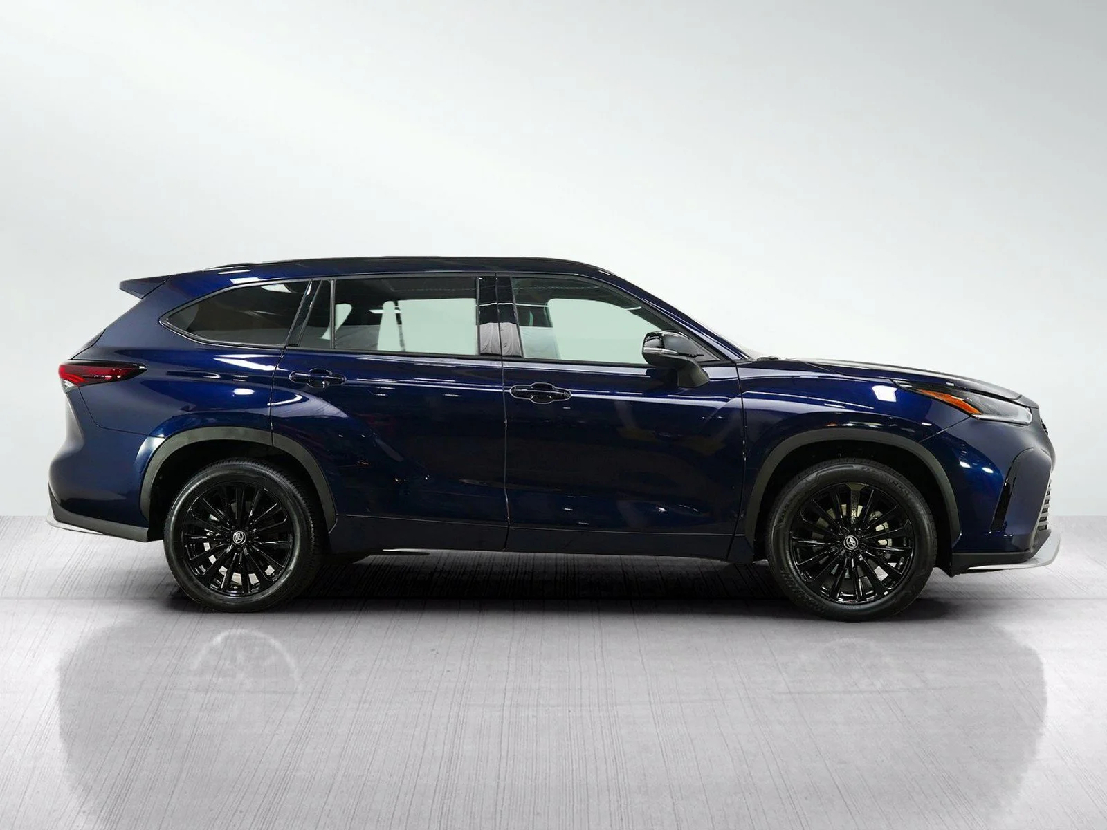 Used 2025 Blue Toyota XSE AWD (Natl) image 6
