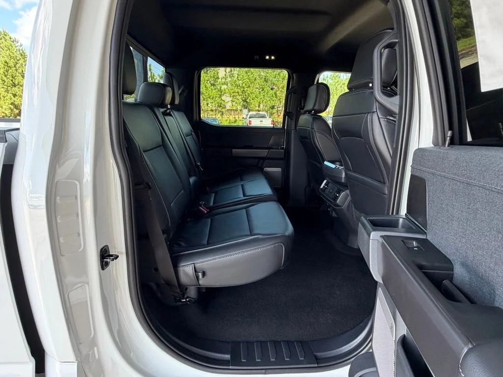 New 2026 Oxford White Ford Lariat® image 11