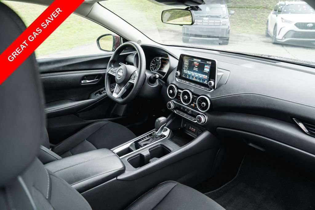 Used 2024 Rosewood Nissan SV image 10