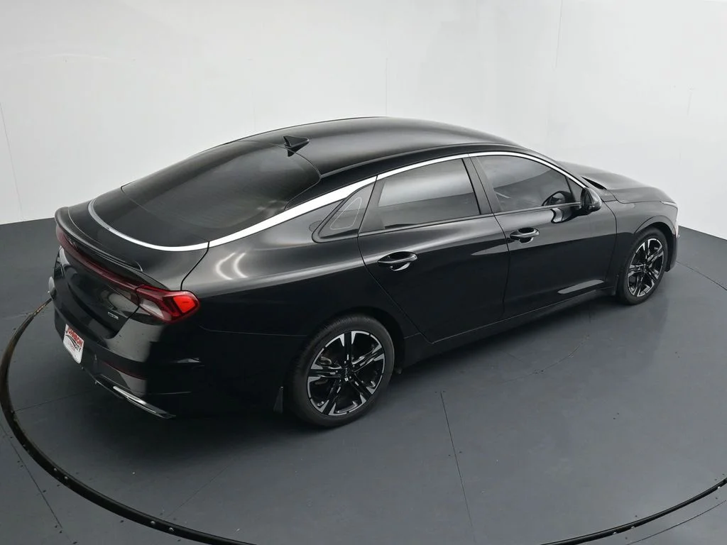 Used 2024 Black Kia GT-Line image 26