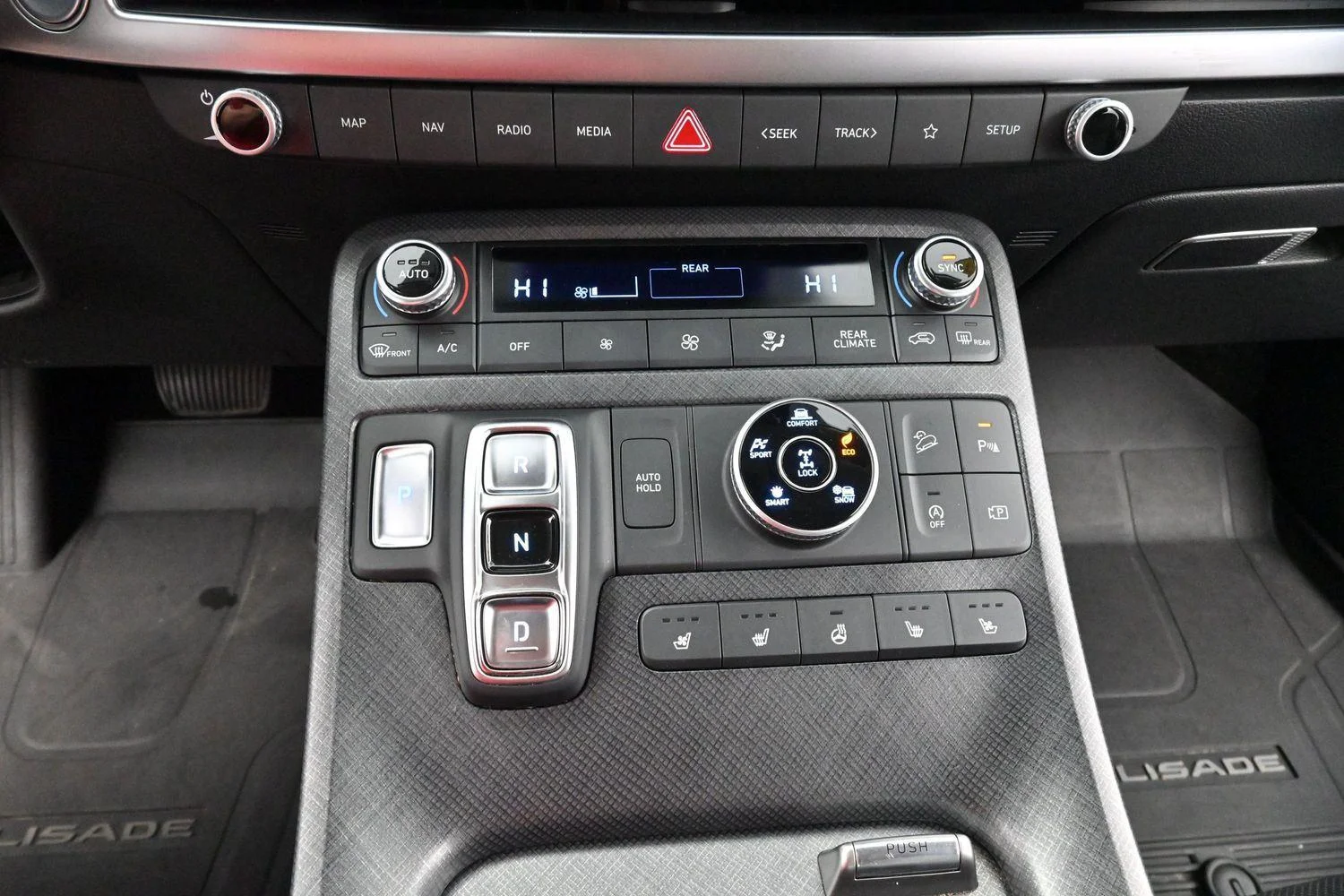 Used 2023 Hyper White Hyundai Limited image 27