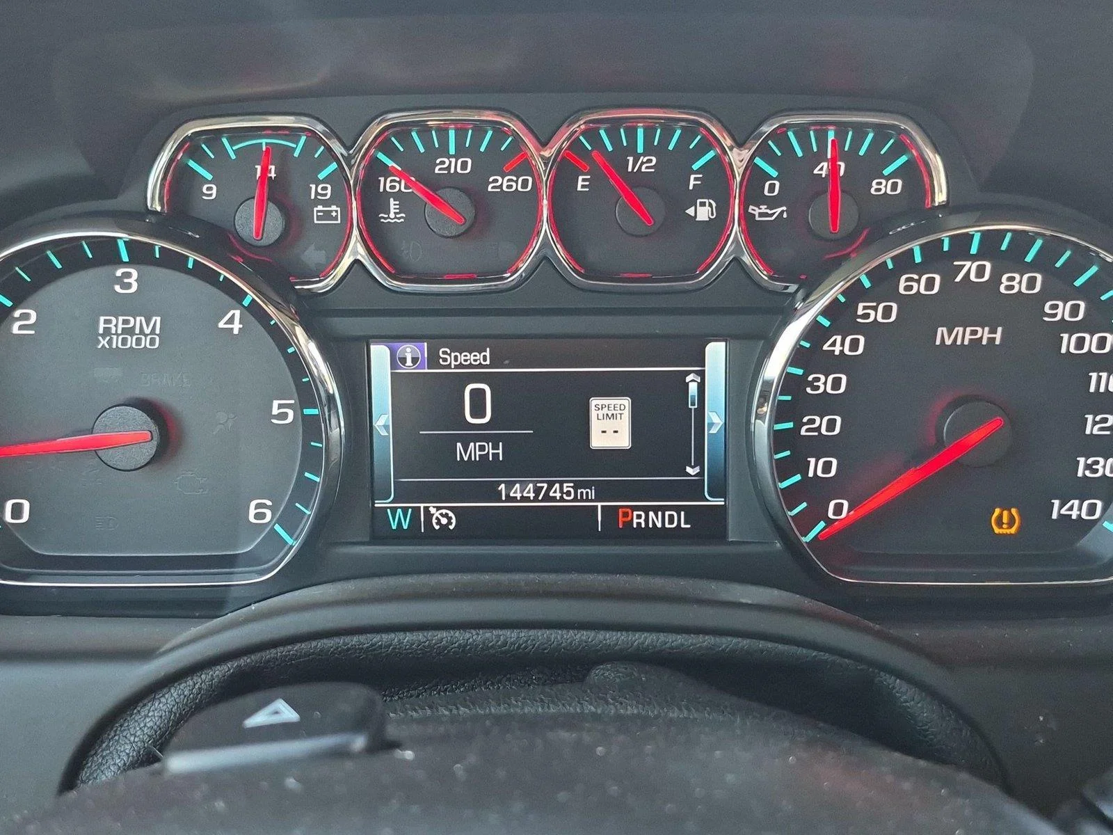 Used 2018 Silver Ice Metallic Chevrolet Premier image 22