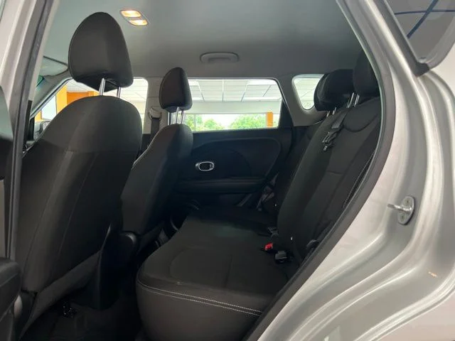 Used 2018 Silver Kia Base image 15