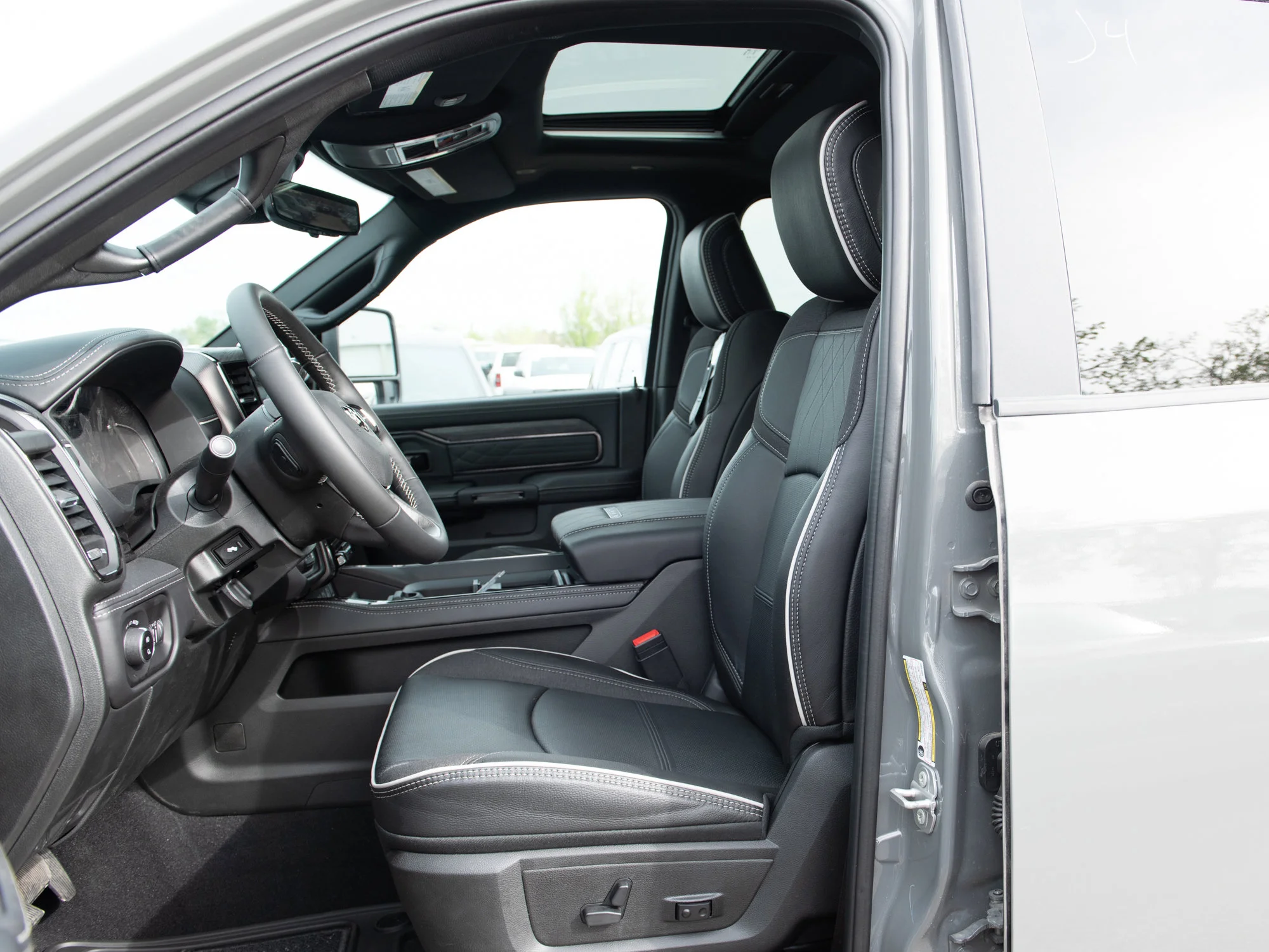 New 2026 Grey RAM Limited* image 21