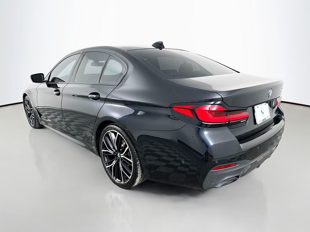 Used 2021 Black Sapphire Metallic BMW 540i image 7