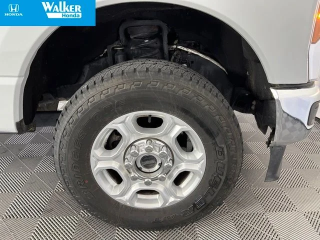 Used 2025 White Ford XLT image 46