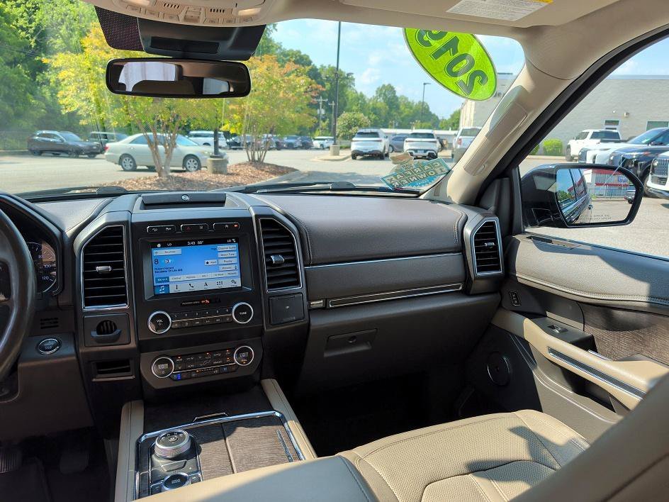 Used 2019 Black Metallic Ford Limited image 10