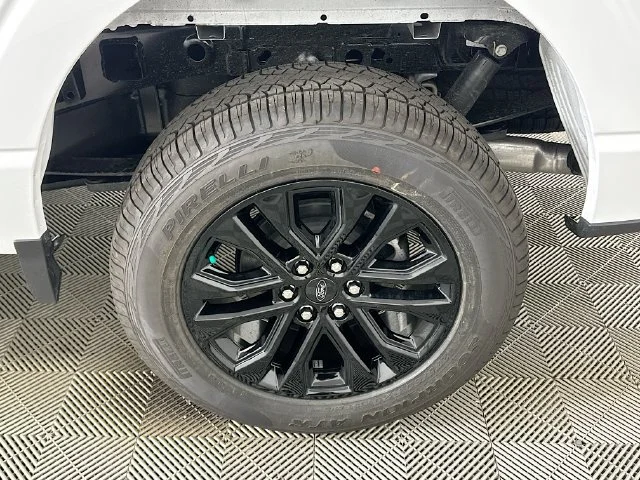 New 2026 White Ford XLT image 24