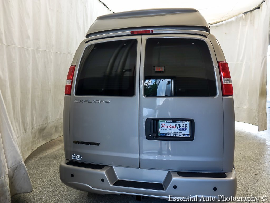 2023 Chevrolet Express Cargo Work Van - Photo 6